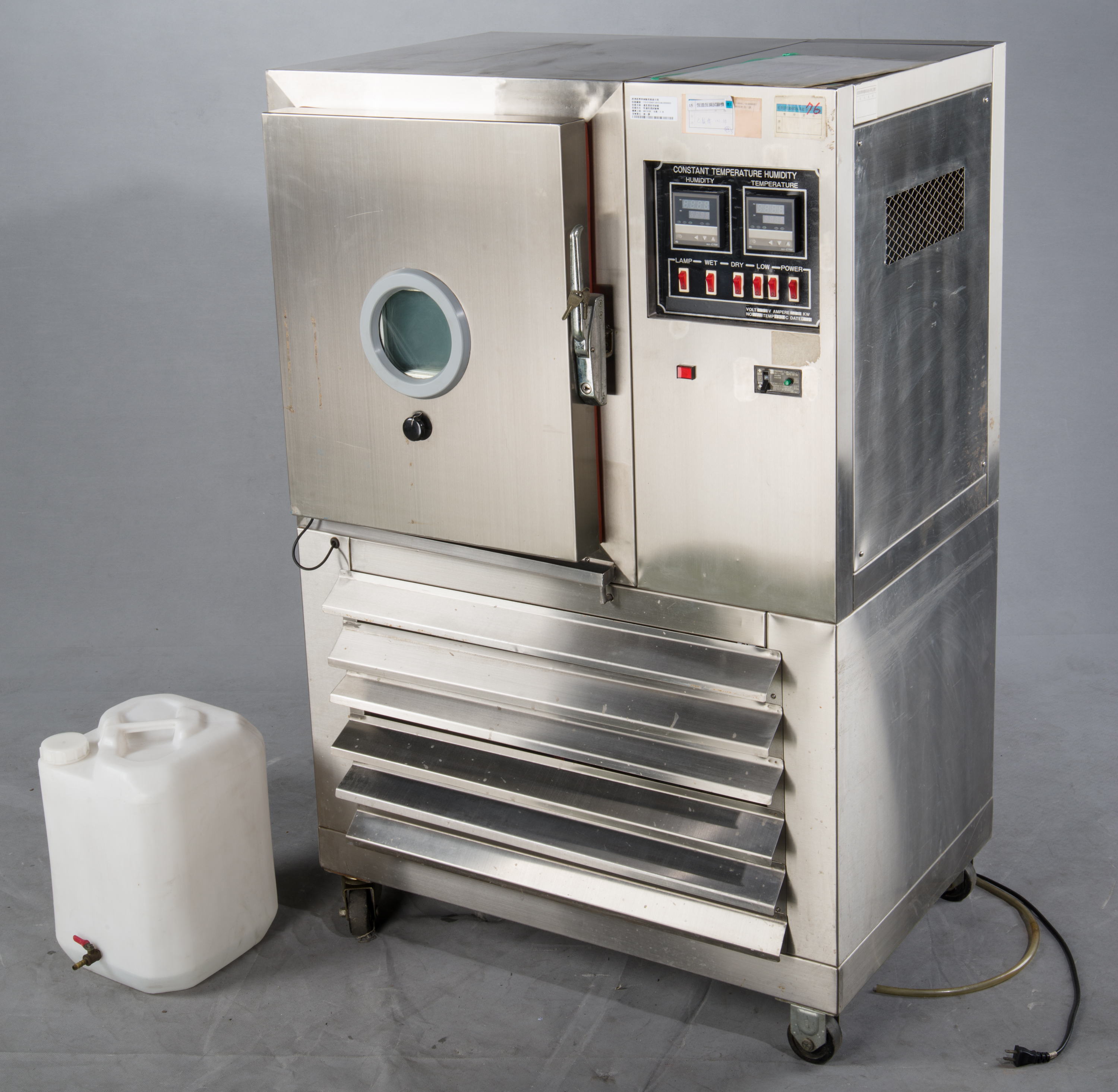 Constant temperature and humidity testing machine,Total 3 pictures