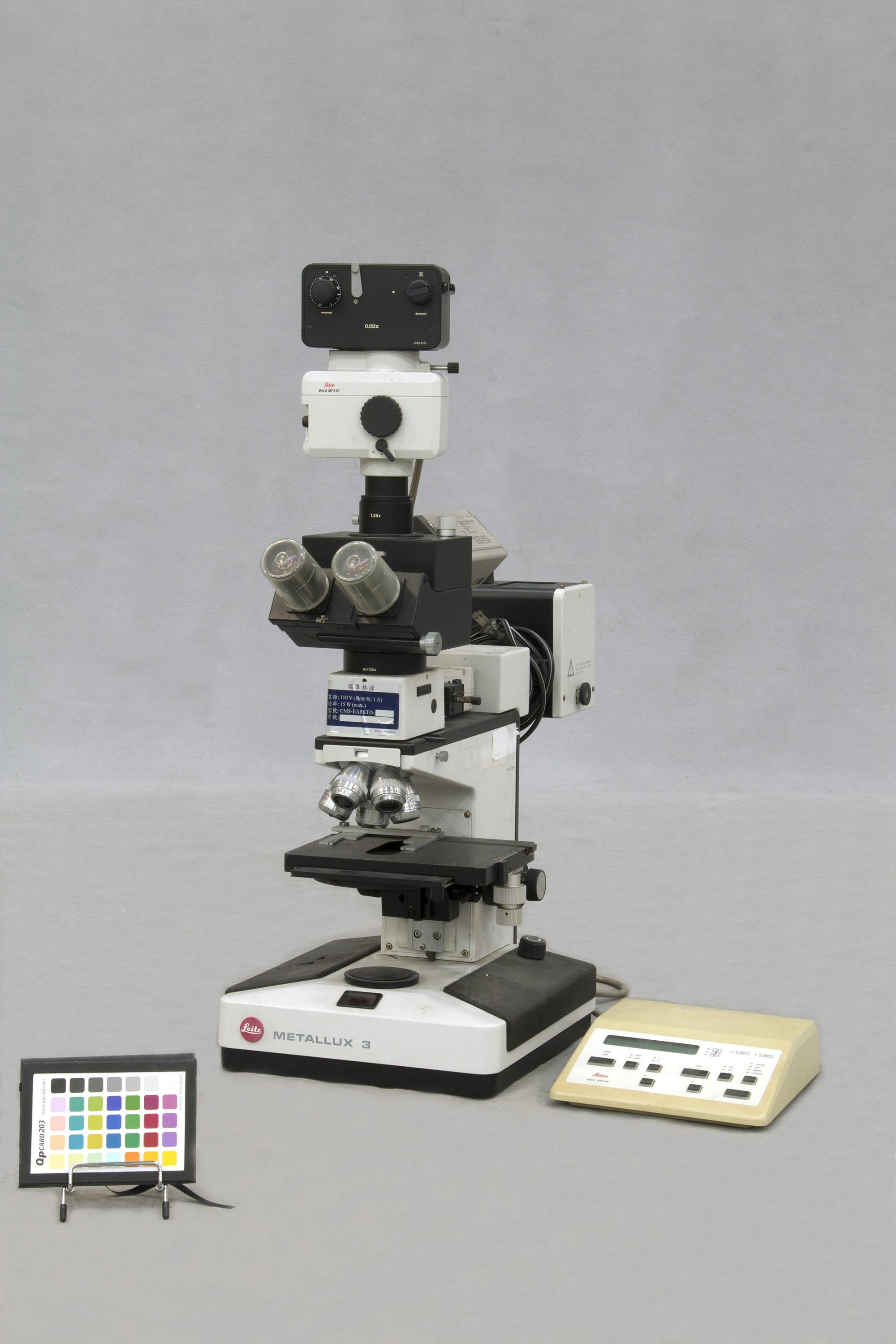 金相顯微鏡設備,共1張圖片